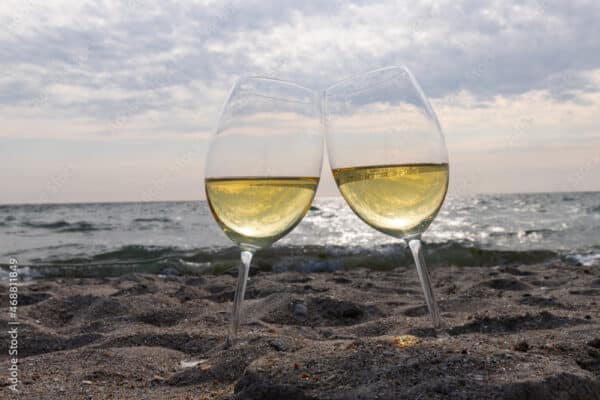 BYZANTIUM vin alb Sauvignon & Chardonnay & Feteasca Alba Vin Alb_pahar, livrare la usa ta.
