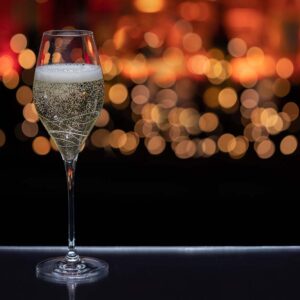 CORNER Prosecco Treviso, in pahar, rece, la scurt timp dupa ce ti-l comanzi.