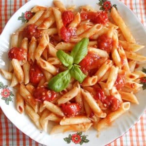 penne-arrabbiata-cu-CIAO-Suc-Tomate